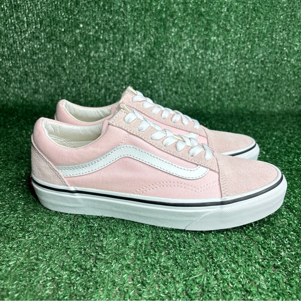 NEW - Vans Old Skool Pro Pink Athletic Skate Shoes Sneakers Women's Size 6.5